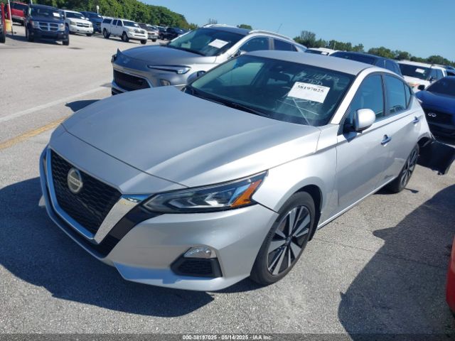 1N4BL4DV9NN337330 Nissan Altima Sv Fwd