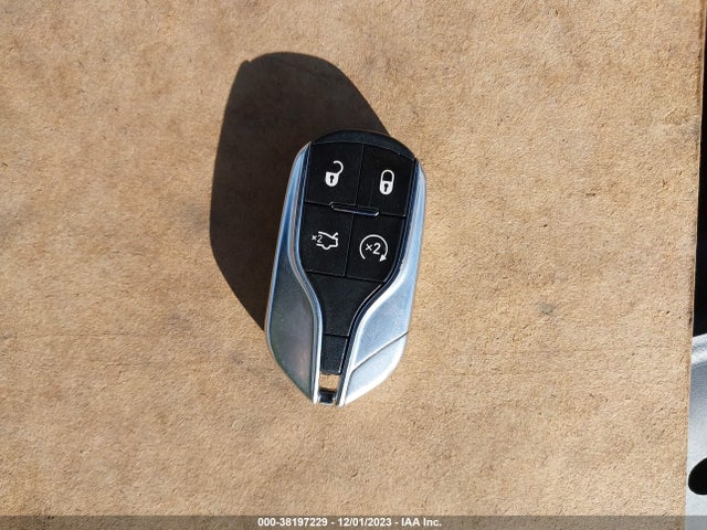 ZN661XUA3KX338603 Maserati Levante