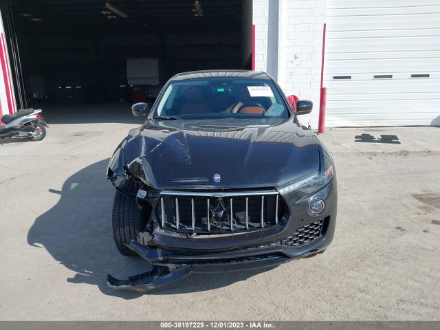 ZN661XUA3KX338603 Maserati Levante