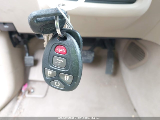 2011 BUICK ENCLAVE 1XL VIN: 5GAKRBED8B1404765