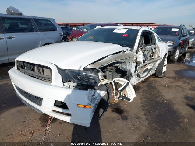 Продаж на аукціоні авто 2014 Ford Mustang V6, vin: 1ZVBP8AM2E5241389, номер лоту: 38197343