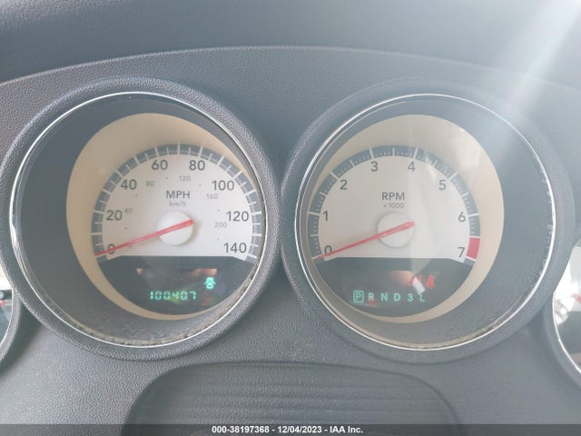 2009 DODGE CHARGER SE VIN: 2B3KA43D89H538404