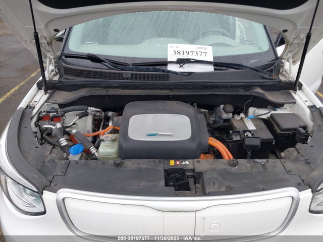 KIA Soul Ev + 2016 KNDJX3AE3G7017730 Image 10