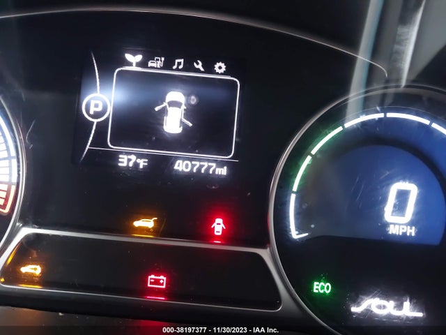 KIA Soul Ev + 2016 KNDJX3AE3G7017730 Image 16