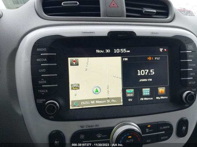 KIA Soul Ev + 2016 KNDJX3AE3G7017730 Image 19