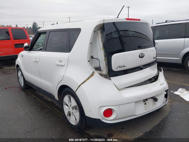 KIA Soul Ev + 2016 KNDJX3AE3G7017730 Image 3