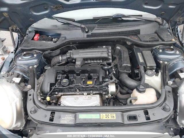 2010 MINI COOPER WMWMF3C51ATZ22346 Photo 9