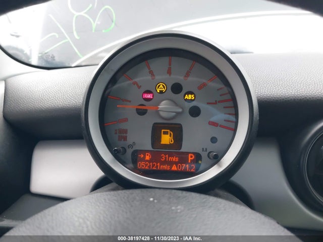 2010 MINI COOPER WMWMF3C51ATZ22346 Photo 6