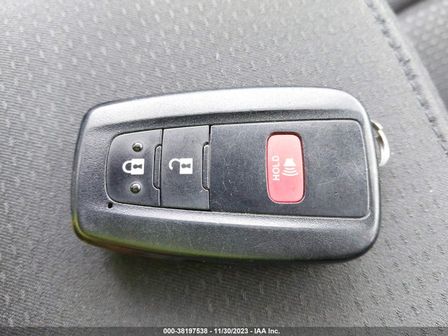 Toyota Prius Le 2022 JTDKAMFU4N3164820 Image 11