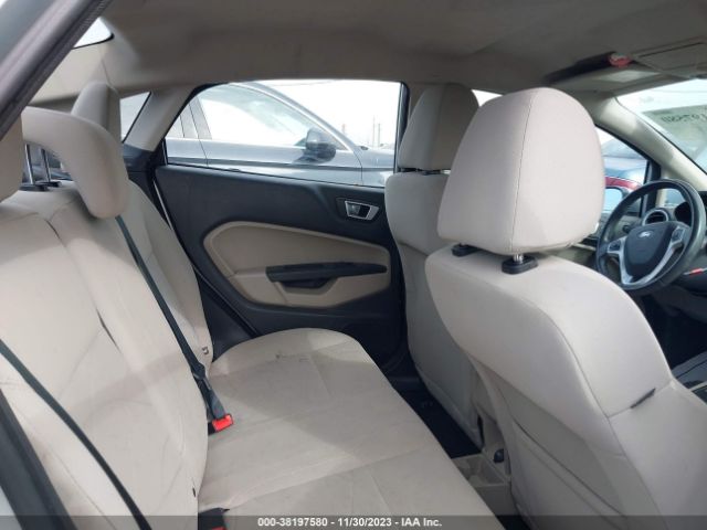 3FADP4BJ1EM207453 Ford FIESTA SE