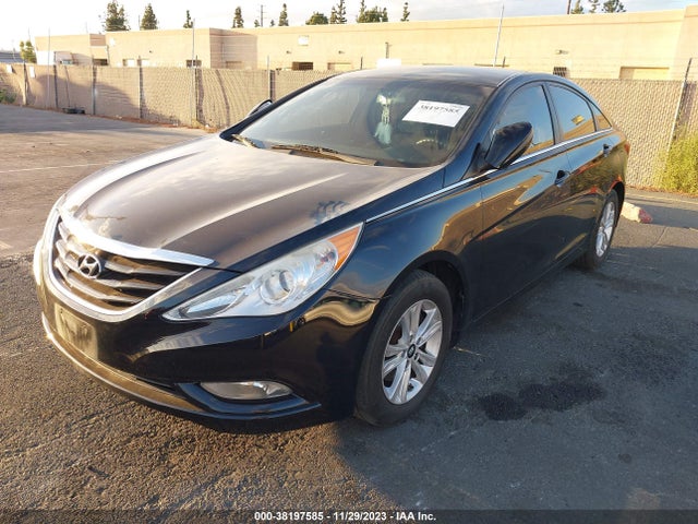 2013 HYUNDAI SONATA GLS VIN: 5NPEB4AC7DH767370