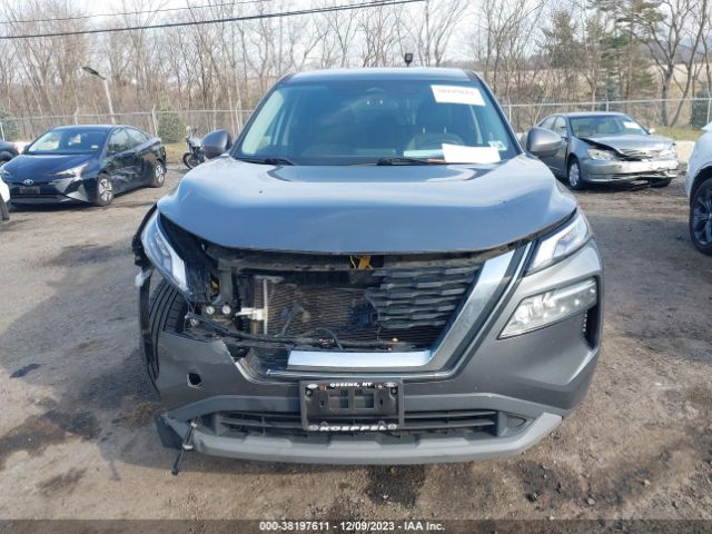 5N1AT3BB4MC700311 Nissan Rogue Sv Intelligent Awd