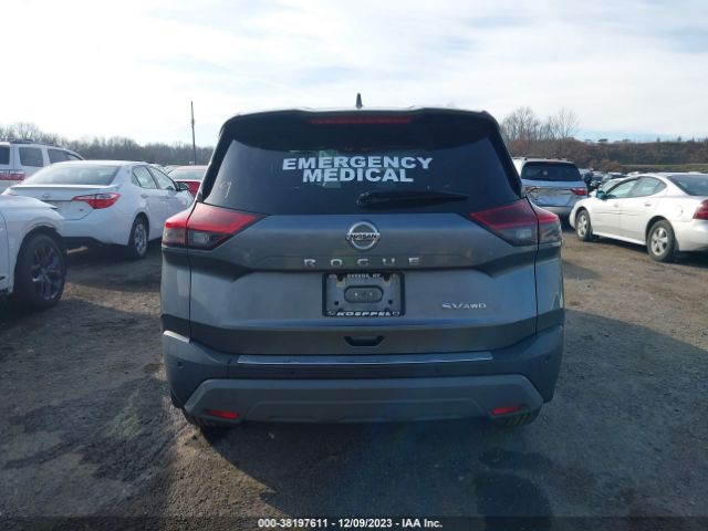 5N1AT3BB4MC700311 Nissan Rogue Sv Intelligent Awd