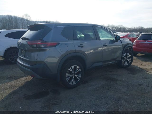 5N1AT3BB4MC700311 Nissan Rogue Sv Intelligent Awd