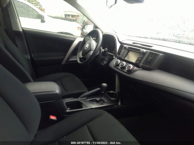 2018 TOYOTA RAV4 LE VIN: JTMZFREV0JJ166562