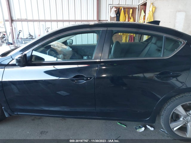 2013 ACURA ILX 2.0L VIN: 19VDE1F79DE014286