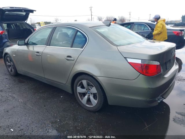 2006 BMW 5 SERIES WBANE535X6CK84723 Photo 2