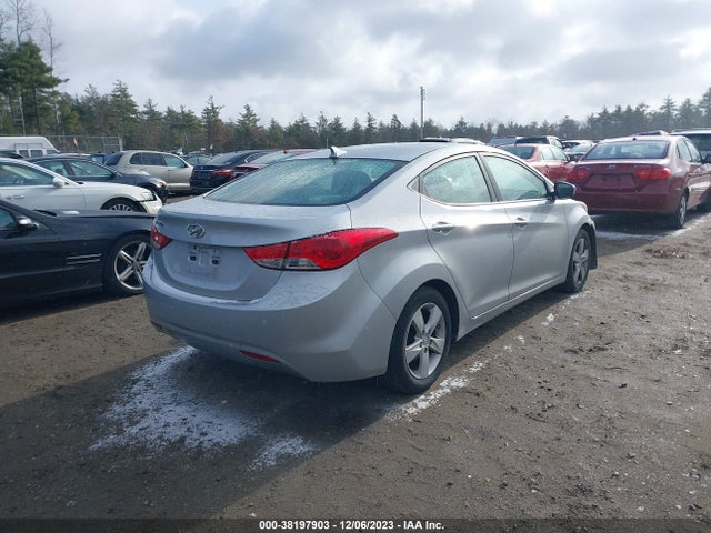 2013 HYUNDAI ELANTRA GLS VIN: 5NPDH4AE8DH206431