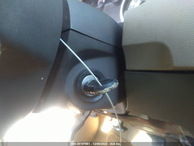 2009 FORD FOCUS SE VIN: 1FAHP35N99W206261