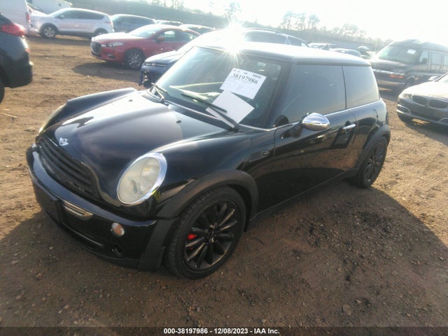 2005 MINI COOPER WMWRC33535TK63271 Photo 1