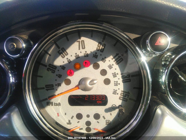 2005 MINI COOPER WMWRC33535TK63271 Photo 6