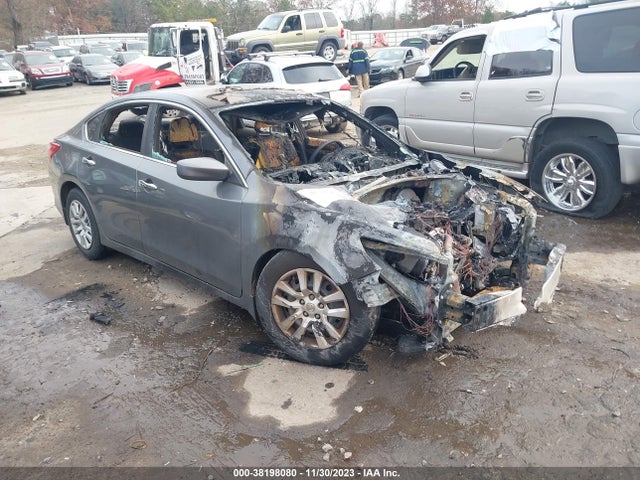 2017 1N4AL3AP6HN304124 main image