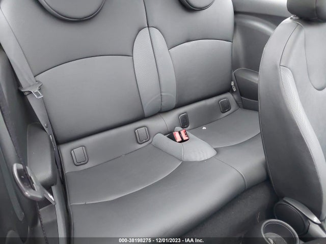2010 MINI COOPER WMWMF3C5XATZ67141 Photo 7