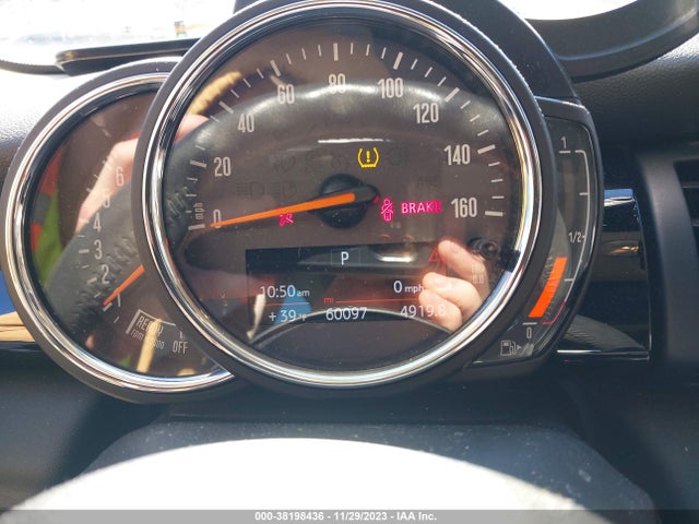 2019 MINI HARDTOP WMWXP5C58K2H96759 Photo 6