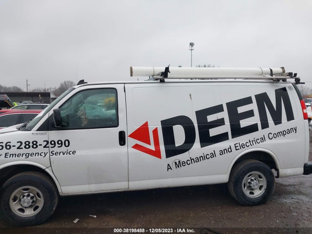 Chevrolet Express 2500 Work Van 2019 1GCWGAFP9K1368500 Image 14