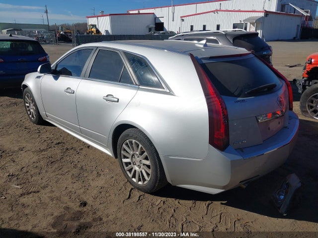 2011 CADILLAC CTS 1G6DF8EYXB0109732 Photo 2
