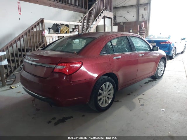 Chrysler 200 Limited 2014 1C3CCBCG9EN172177 Image 4