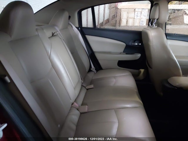 Chrysler 200 Limited 2014 1C3CCBCG9EN172177 Image 8