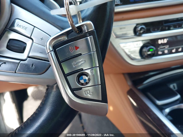 2017 BMW ALPINA B7 XDRIVE VIN: WBA7F2C52HG421217