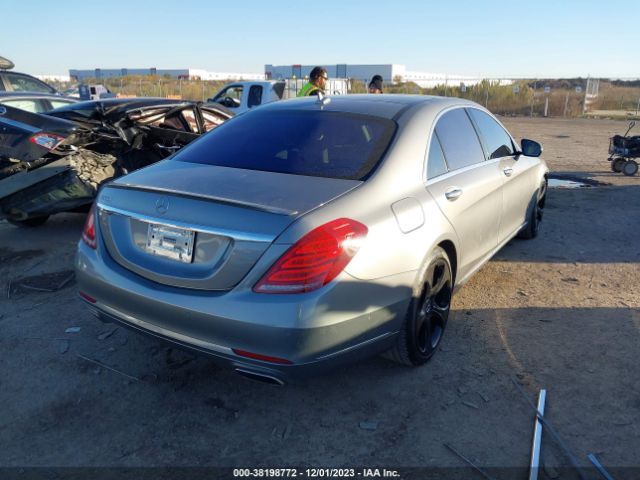 WDDUG8CB4FA131756 Mercedes-Benz S 550