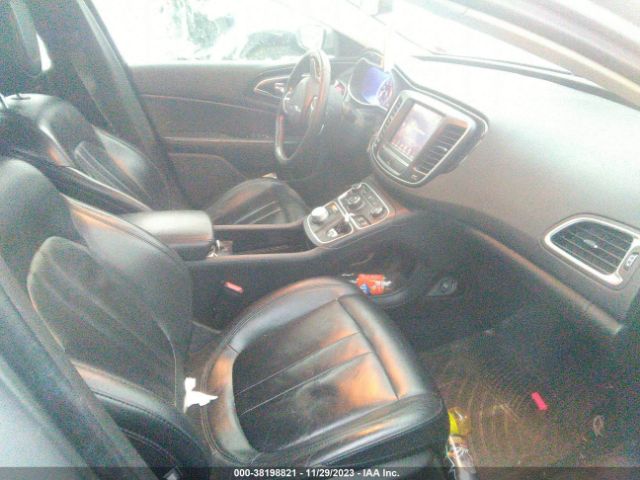 1C3CCCCG8FN728132 Chrysler 200 C