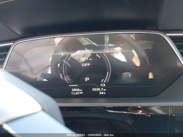 WA1AAAGE7NB047377 Audi E-tron Premium Quattro