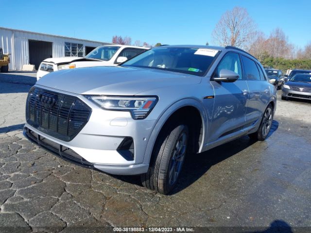 WA1AAAGE7NB047377 Audi E-tron Premium Quattro