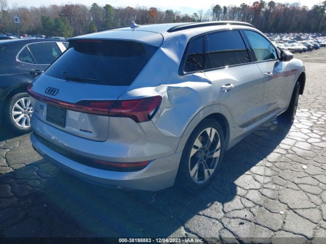 WA1AAAGE7NB047377 Audi E-tron Premium Quattro