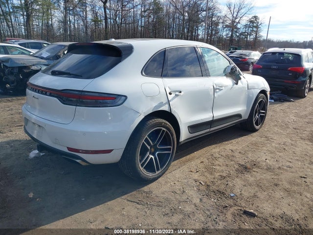 2019 PORSCHE MACAN WP1AA2A54KLB04160 Photo 3