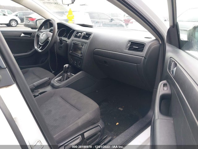 2015 VOLKSWAGEN JETTA 2.0L S VIN: 3VW2K7AJ4FM347157