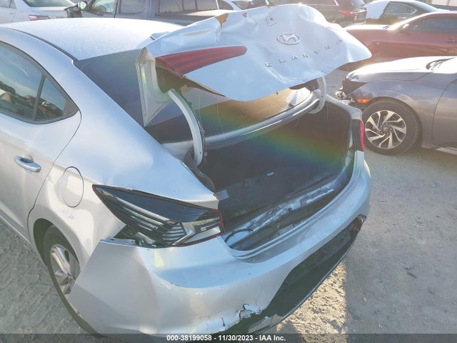 2019 HYUNDAI ELANTRA SEL VIN: 5NPD84LFXKH417052