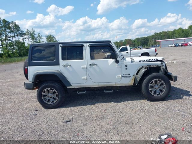 1C4BJWDG4FL559946 Jeep Wrangler Unlimited Sport