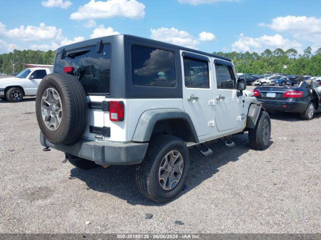 1C4BJWDG4FL559946 Jeep Wrangler Unlimited Sport