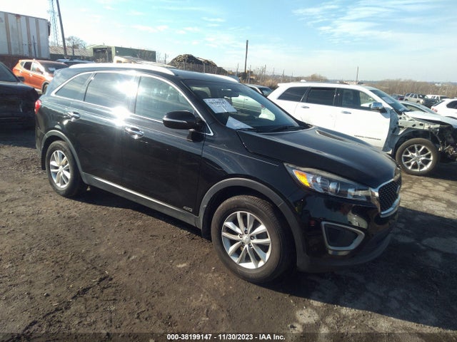 2017 KIA SORENTO 2.4L LX VIN: 5XYPGDA35HG326585