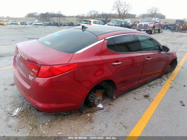 2011 KIA OPTIMA EX VIN: KNAGN4A77B5121890