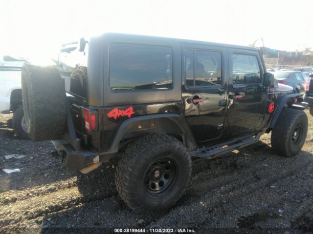 2015 JEEP WRANGLER UNLIMITED 1C4BJWDG2FL764701 Photo 3