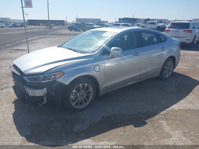 Ford Fusion Energi Titanium 2019 3FA6P0SU3KR208887 Image 2