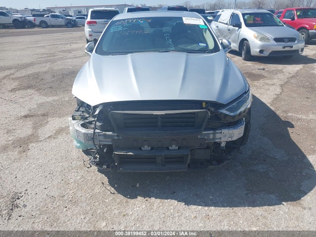 Ford Fusion Energi Titanium 2019 3FA6P0SU3KR208887 Image 6