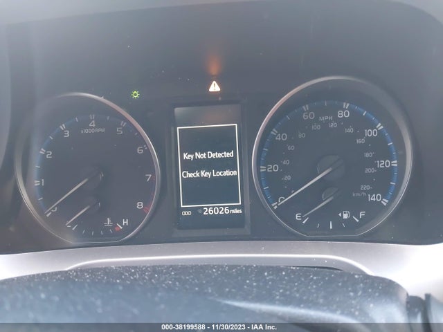 2018 TOYOTA RAV4 XLE VIN: JTMRFREV7JJ744088