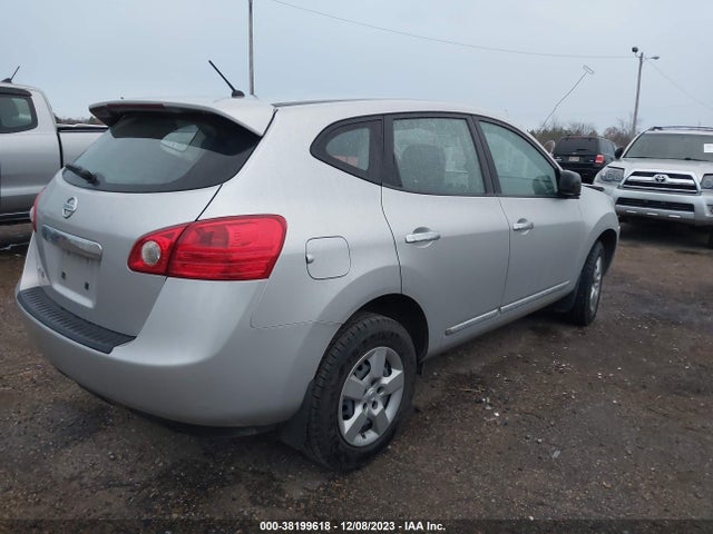2013 NISSAN ROGUE S VIN: JN8AS5MT7DW037988